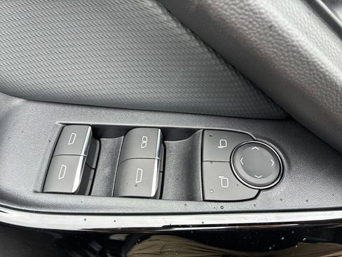 New 2027 Chevrolet Equinox RS w/ Safety and Technology Package AWD/4WD image 30