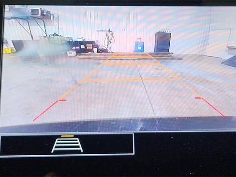 Used 2023 Chevrolet Malibu LT image 21