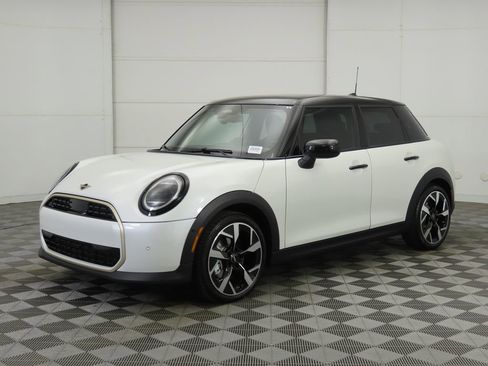 New 2026 MINI Cooper 4-Door Hardtop image 1