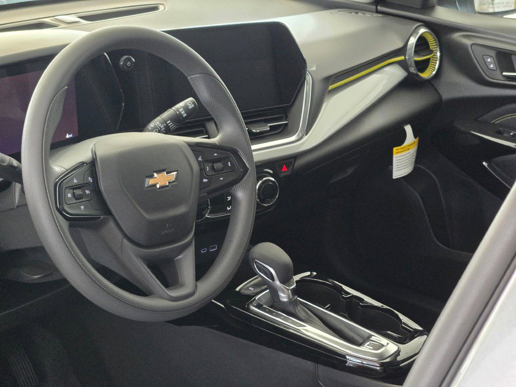 New 2026 Chevrolet Trax LT FWD image 21