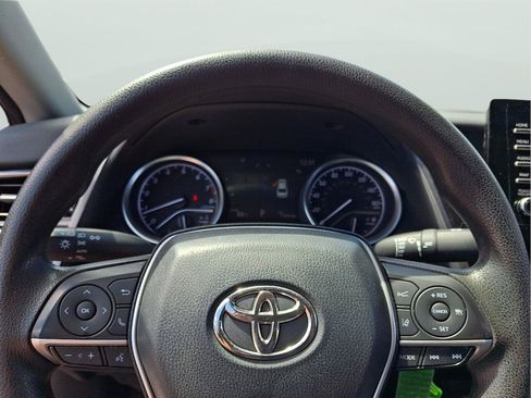 Used 2021 Toyota Camry LE w/ Carpet Mat Package (TMS) AWD/4WD image 16
