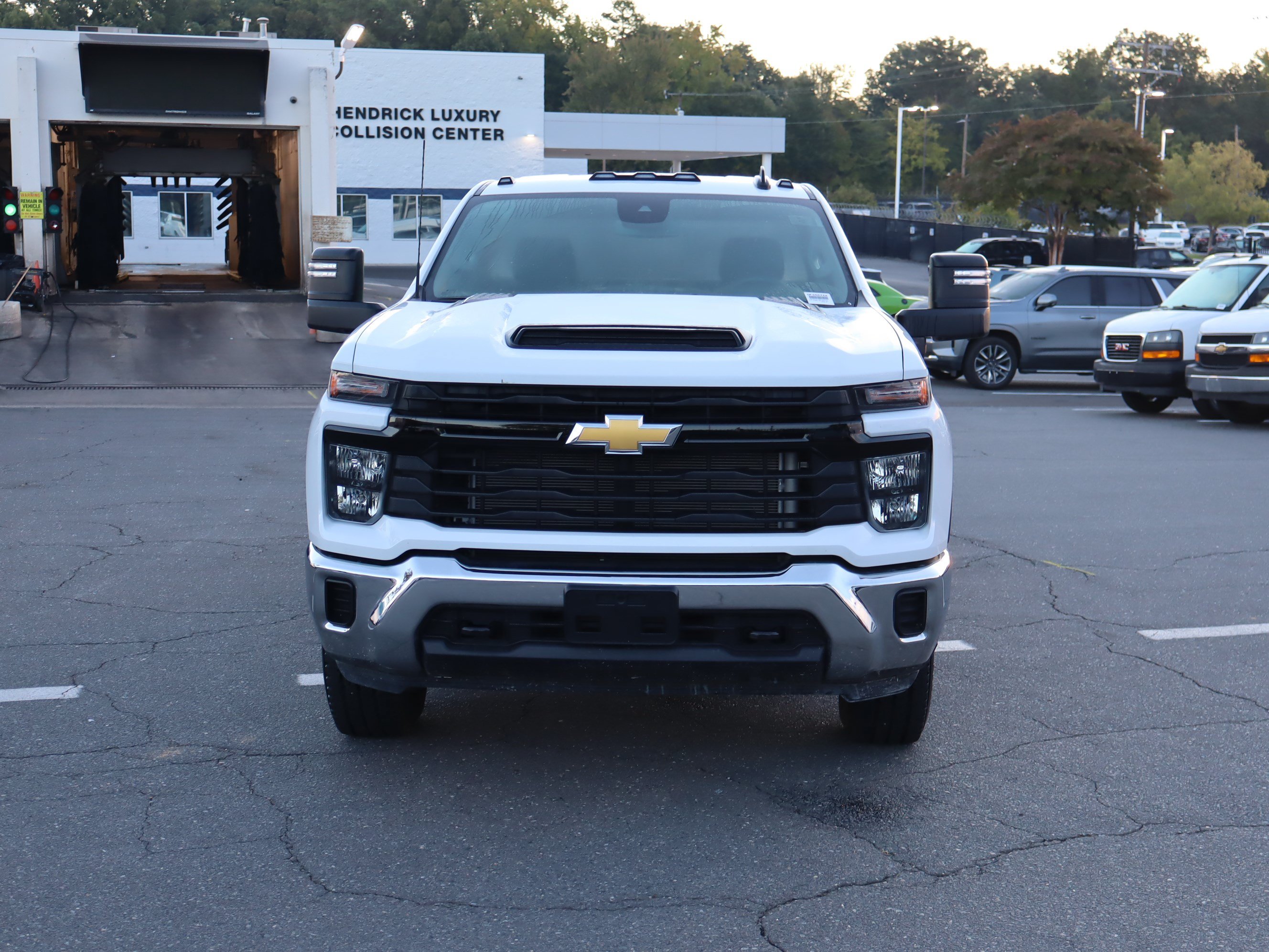 Used 2025 Chevrolet Silverado 2500 W/T w/ WT Convenience Package AWD/4WD image 3