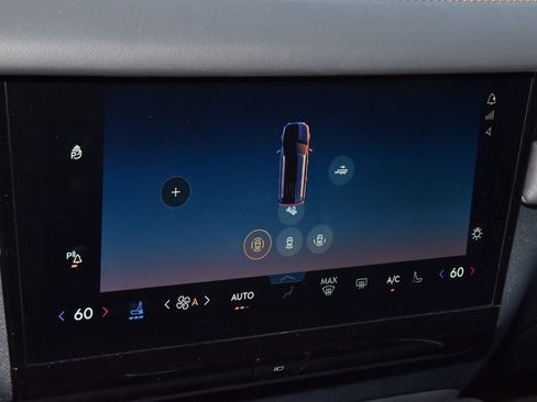New 2027 Lincoln Navigator Black Label AWD/4WD image 32