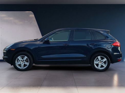 Used 2013 Porsche Cayenne S AWD/4WD image 2