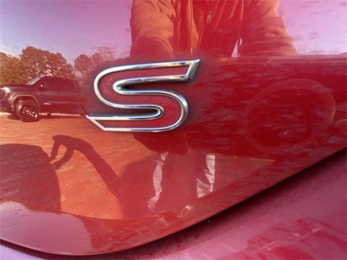 Used 2015 Toyota Corolla S image 12