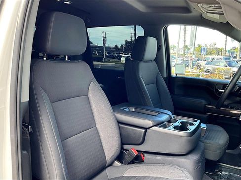 Used 2020 Chevrolet Silverado 2500 LT w/ Z71 Off-Road Package image 7