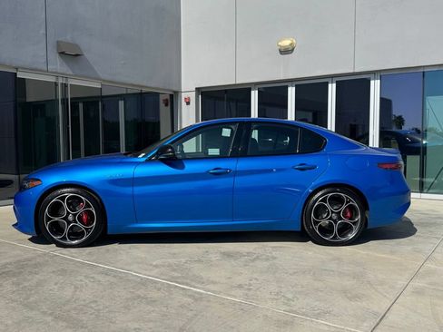 New 2026 Alfa Romeo Giulia w/ Driving Assist Package RWD image 4