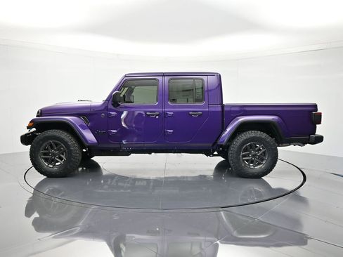New 2026 Jeep Gladiator Sport AWD/4WD image 8