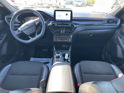 Used 2025 Ford Escape ST-Line image 13