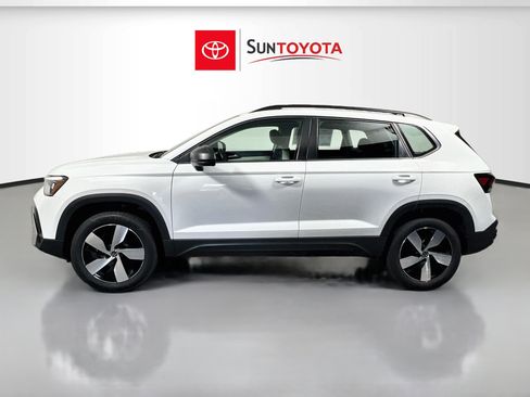 Used 2025 Volkswagen Taos S AWD/4WD image 7