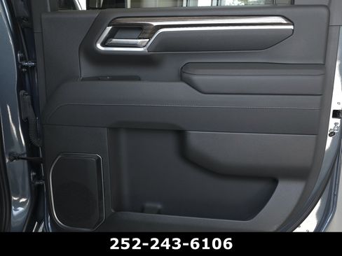 Used 2025 Chevrolet Silverado 2500 LT AWD/4WD image 34