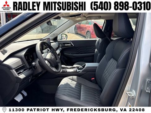 New 2026 Mitsubishi Outlander SEL AWD/4WD image 3