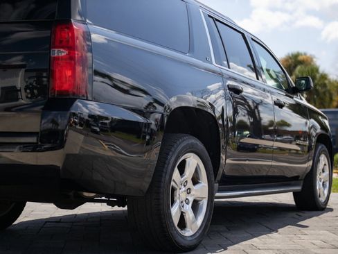 Used 2015 Chevrolet Suburban LT RWD image 14
