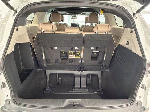 Certified 2023 Toyota Sienna XLE w/ XLE Plus Package AWD/4WD image 23