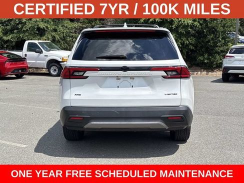 Used 2024 Toyota Grand Highlander AWD image 3
