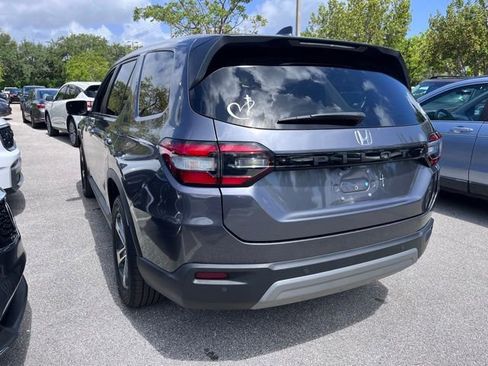 Used 2024 Honda Pilot EX-L image 4