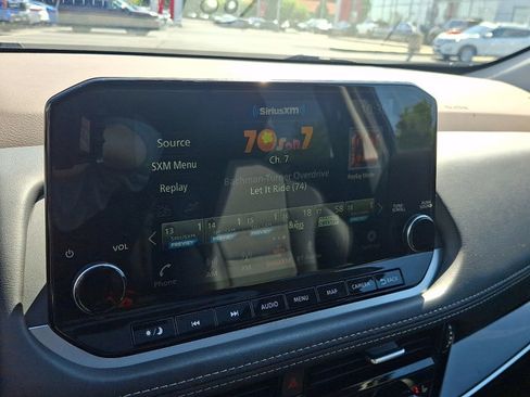 Certified 2023 Nissan Rogue SL w/ SL Premium Package AWD/4WD image 18