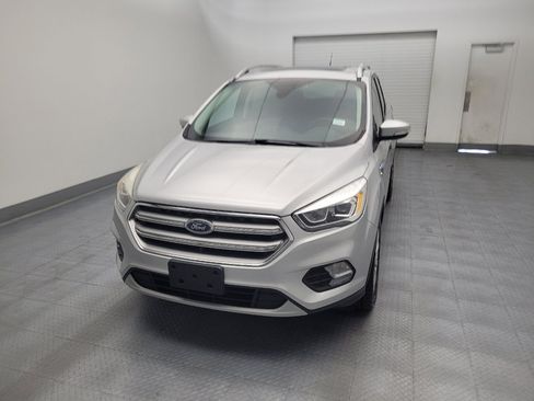 Used 2017 Ford Escape Titanium FWD image 15