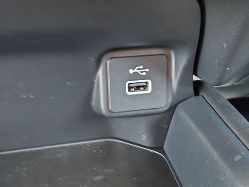 Certified 2025 Honda HR-V Sport image 17
