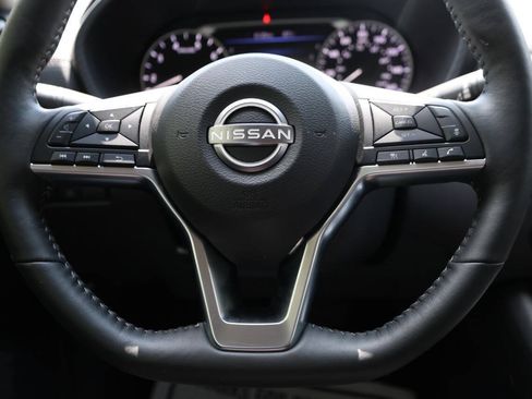 Used 2025 Nissan Sentra SV w/ All-Weather Package FWD image 18