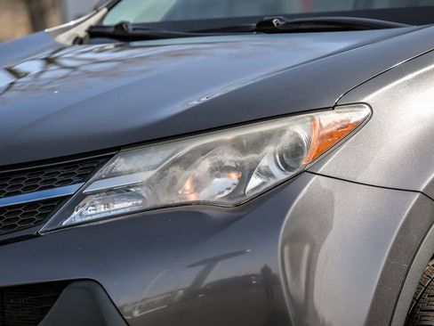 Used 2015 Toyota RAV4 Limited image 3