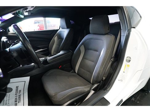 Used 2021 Chevrolet Camaro LT image 11