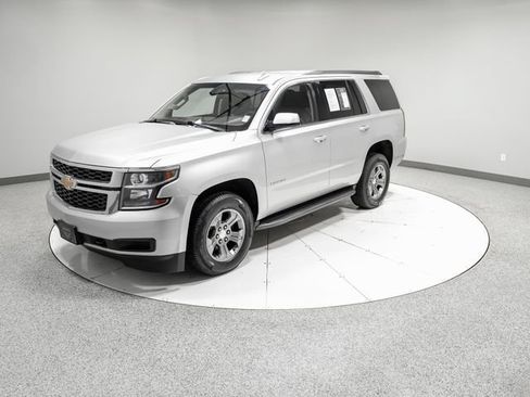 Used 2020 Chevrolet Tahoe LS w/ Skid Plate Package AWD/4WD image 33