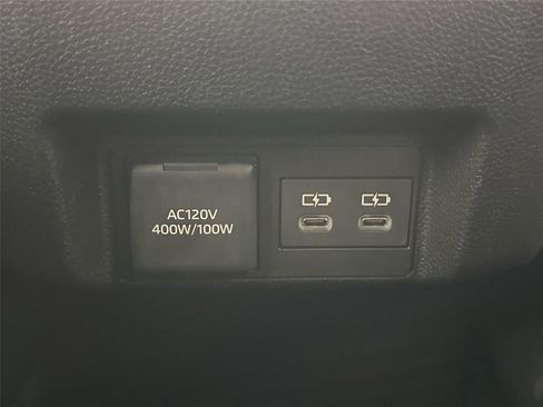 Used 2024 Toyota Tacoma TRD Off-Road image 36