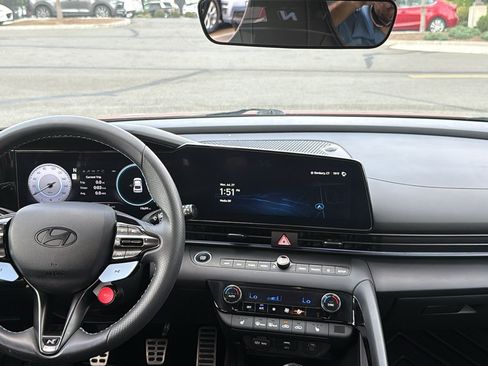 Used 2025 Hyundai Elantra N FWD image 21