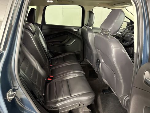 Used 2019 Ford Escape SEL image 15