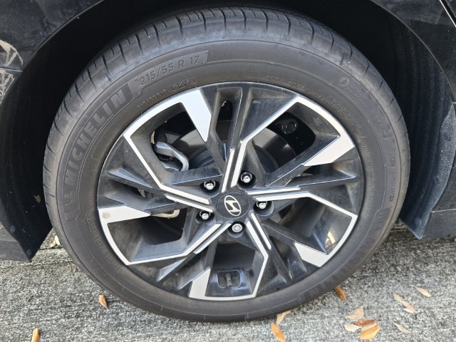 Used 2024 Hyundai Sonata SEL FWD image 11