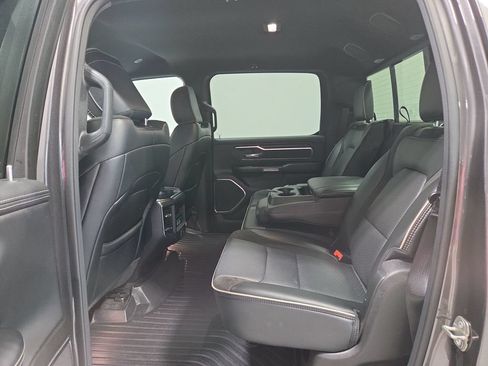 Used 2024 RAM 1500 Laramie AWD/4WD image 27