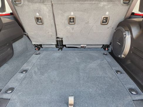 Used 2024 Jeep Wrangler Sport S image 31