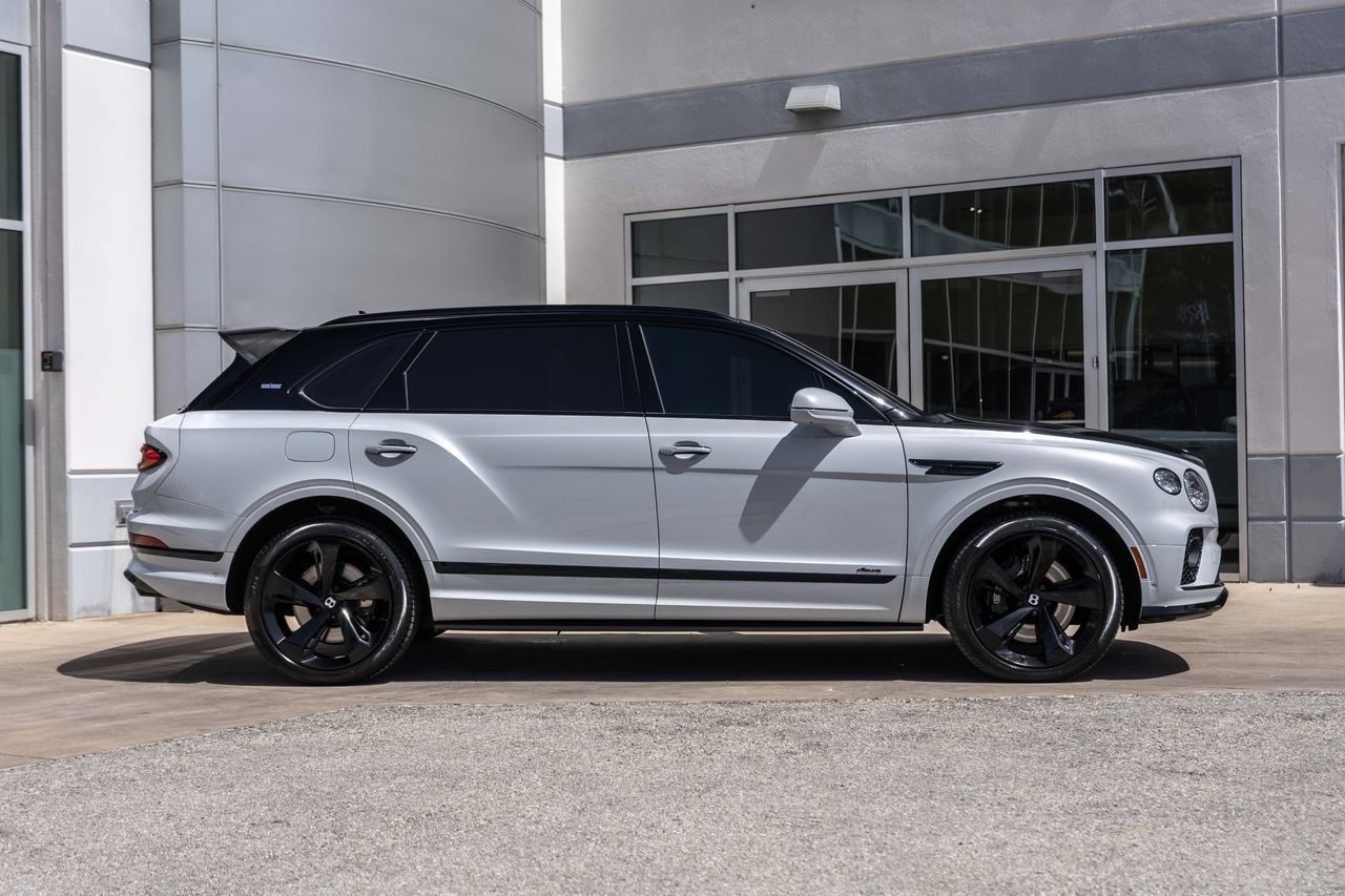 Certified 2023 Bentley Bentayga Extended Wheelbase AWD/4WD image 5
