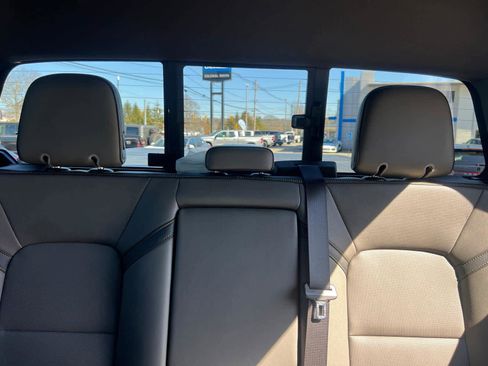 Certified 2024 Chevrolet Colorado ZR2 w/ ZR2 Convenience Package III image 26