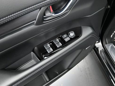 New 2025 MAZDA CX-5 AWD 2.5 S w/ Premium Plus Pkg image 15