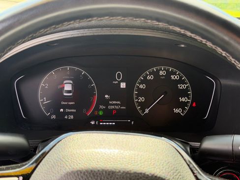 Used 2024 Honda Civic Sport image 17