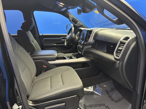 Used 2022 RAM 1500 Big Horn AWD/4WD image 25