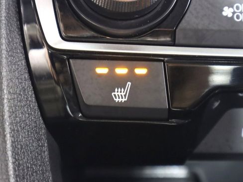 Used 2018 Honda Civic Touring image 22