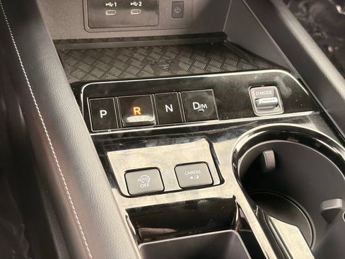Certified 2025 Nissan Murano SV FWD image 27