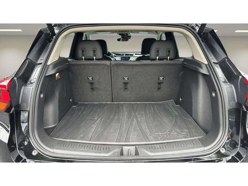 Used 2023 Buick Encore GX Select w/ Sport Touring Package AWD/4WD image 9