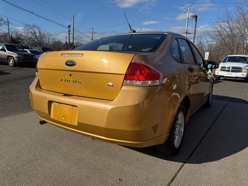Used 2009 Ford Focus SE image 15