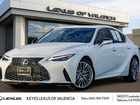 Certified 2024 Lexus IS 300 AWD image 1