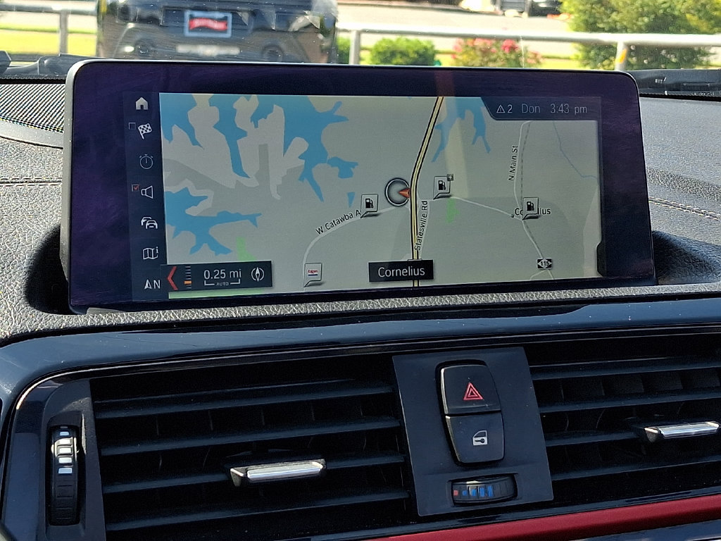 Used 2020 BMW 230i xDrive Convertible w/ Premium Package AWD/4WD image 16