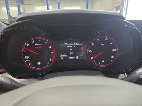 Used 2024 Chevrolet Trax RS w/ Sunroof Package FWD image 20