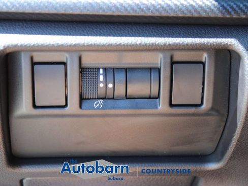 Used 2025 Subaru Crosstrek 2.5i Limited w/ Crosstrek Mirror Package AWD/4WD image 13
