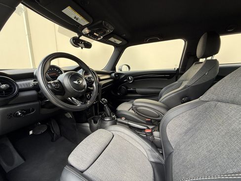Used 2016 MINI Cooper 2-Door Hardtop FWD image 10