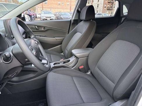 Used 2023 Hyundai Kona SEL image 18