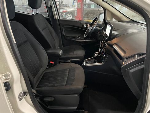 Used 2019 Ford EcoSport SE w/ SE Convenience Package image 17