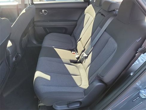 New 2026 Hyundai Ioniq 5 SE image 21